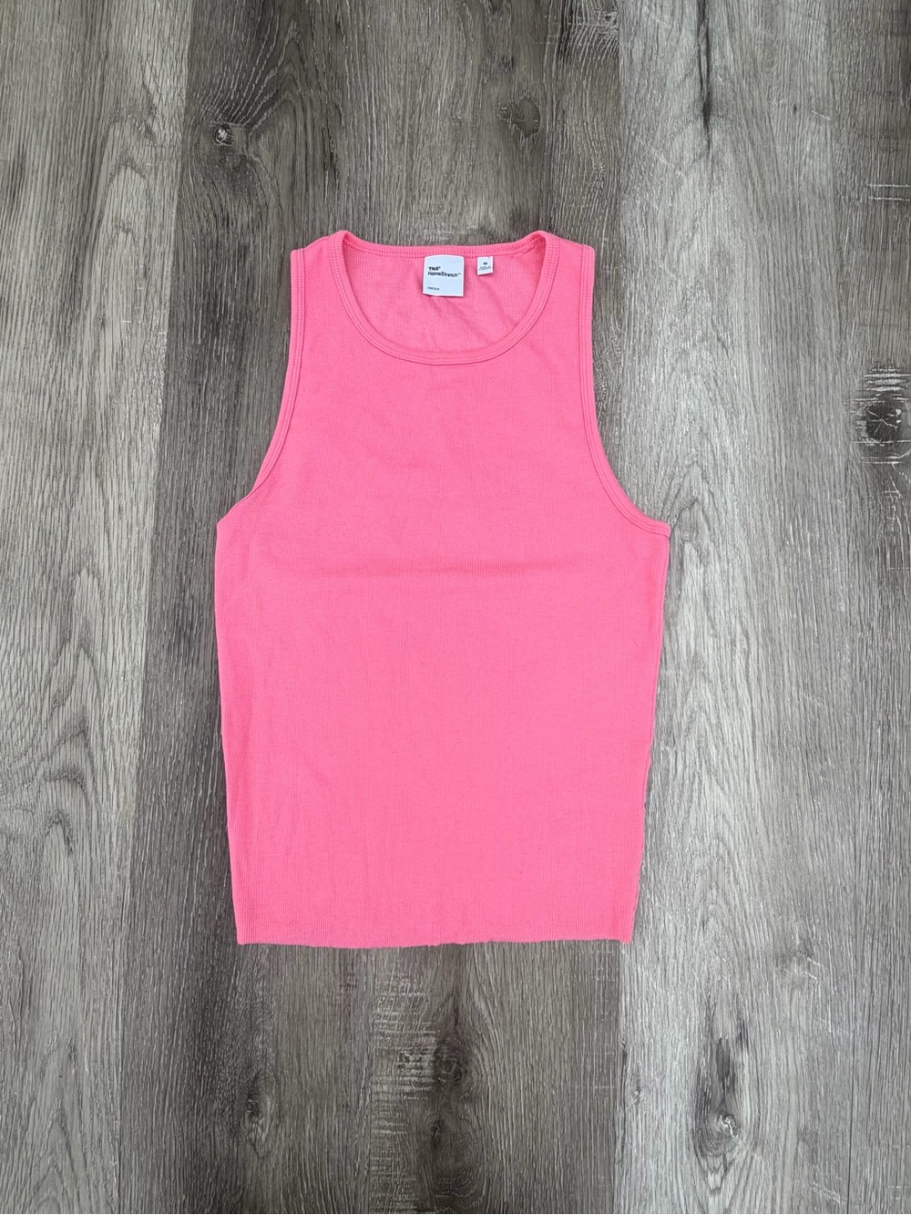 ARITZIA Classic Ribbed Tank Top Medium - Bright Pink